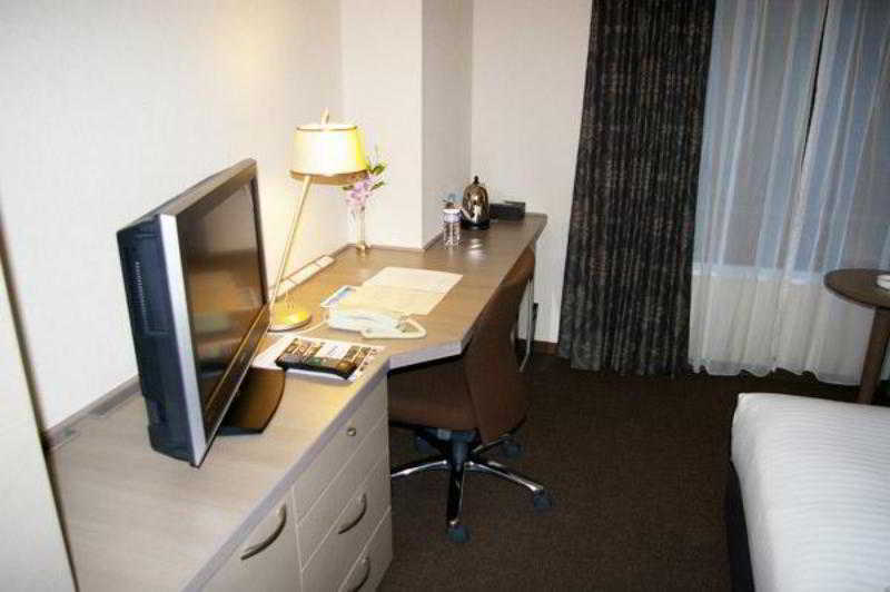 Hotel Leopalace Hakata Fukuoka  Esterno foto
